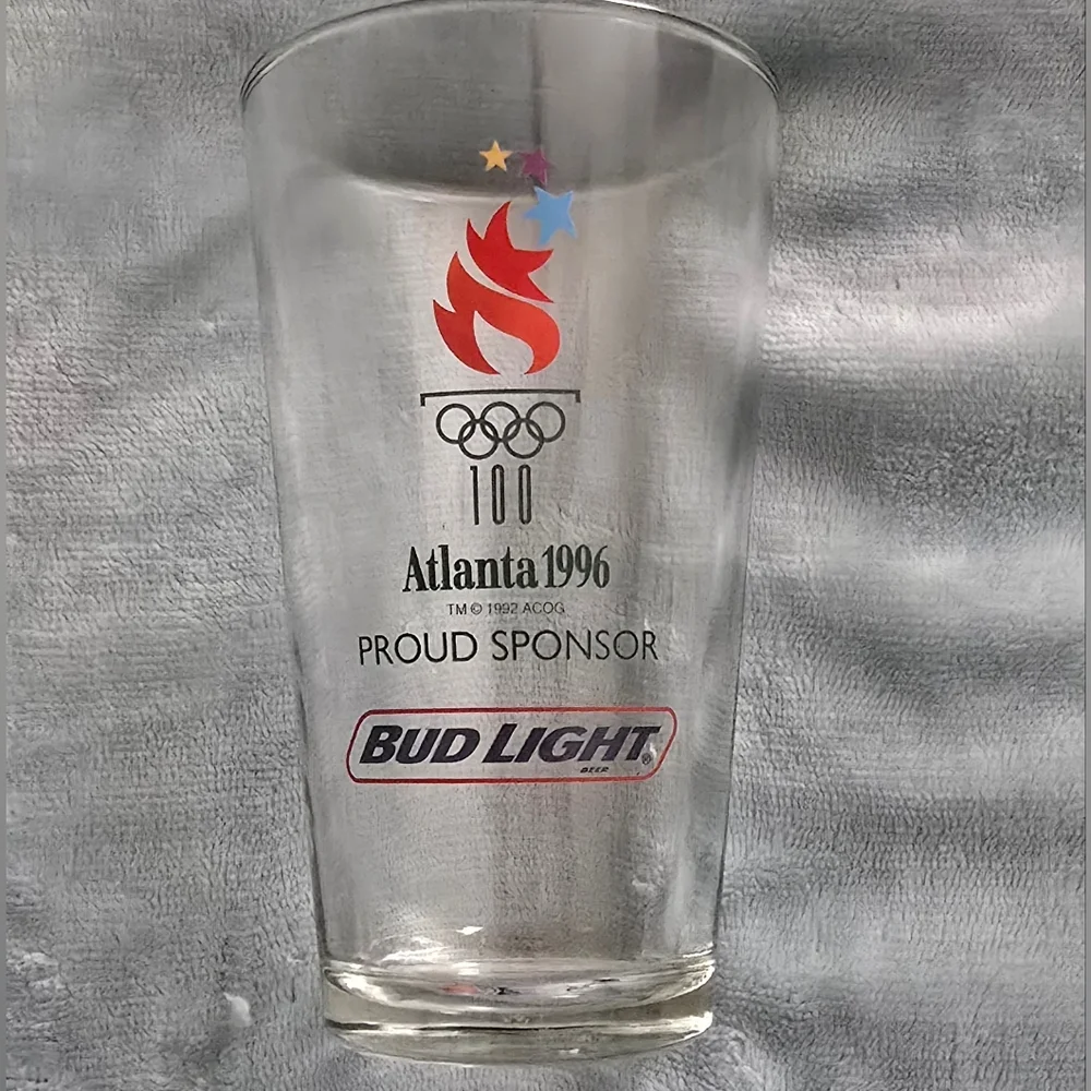 Vintage 1996 Atlanta Olympics Collector Glass Sponsored By Bud Light (1104)